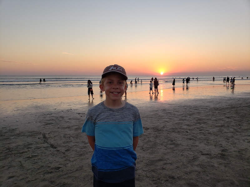 Sunset walk on the beach in Bali, Indonesioa.