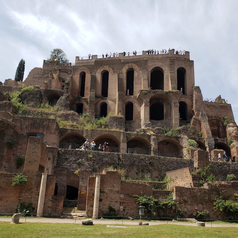 Visiting the Roman Fo