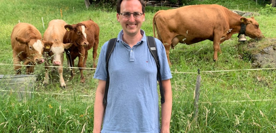 Hiking from Wengernalp to Wengen in the Jungfrau Region of Switzerland.