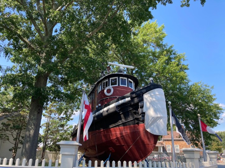 Exploring Connecticut: New London, Mystic, and New Haven