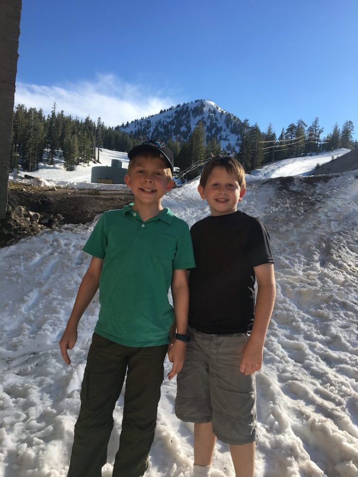 Driving the Eastern Sierras, California